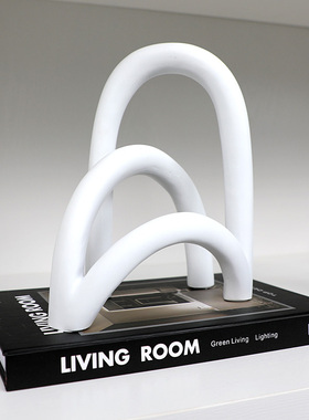 简约现代书房书柜创意树脂摆件