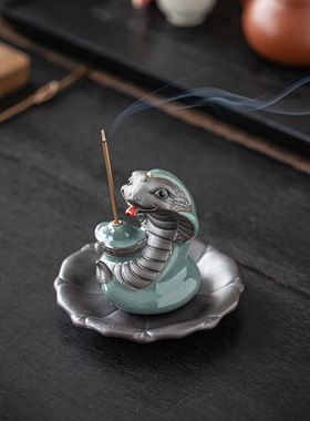 创意蛇线香炉陶瓷室内蛇年生肖香插香座禅意茶道桌面熏香摆件香器