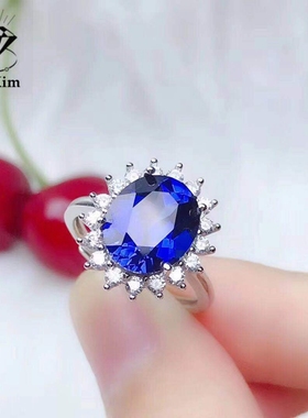 戴妃款蓝宝石蛋形镶钻克拉戒指