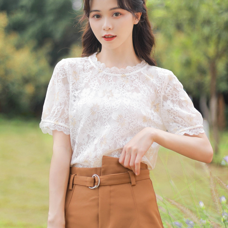 2021夏季新款韩版蕾丝女短袖小衫 米娜可蕾丝衫/雪纺衫