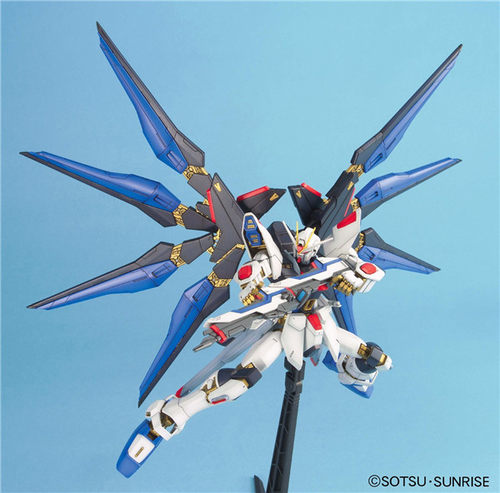 现货万代 MG 1/100强袭自由高达突击自由 ZGMF-X20A拼装模型-图0