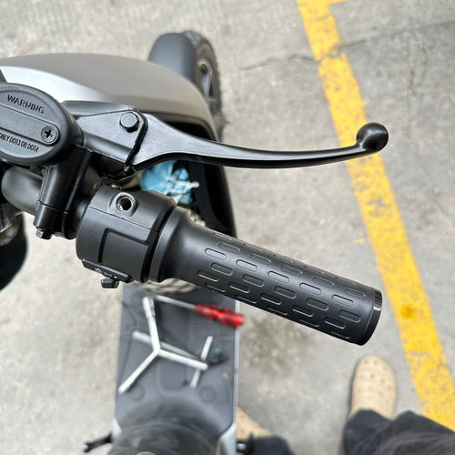 适用新大洲本田电动车S07刹车手把牛角配件S08电瓶车碟刹手柄 - 图2