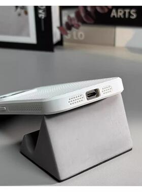 iPhone17ProMax蜂窝散热磁吸壳