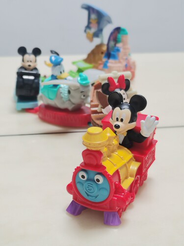 2022麦当劳联名盲袋米奇米妮玩具巡游小花车火车公仔小飞象唐老鸭 - 图3