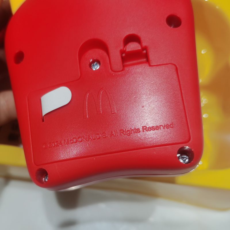 正品2024麦当劳对讲机麦乐鸡块薯条造型六一儿童礼物对话机带贴纸 - 图3