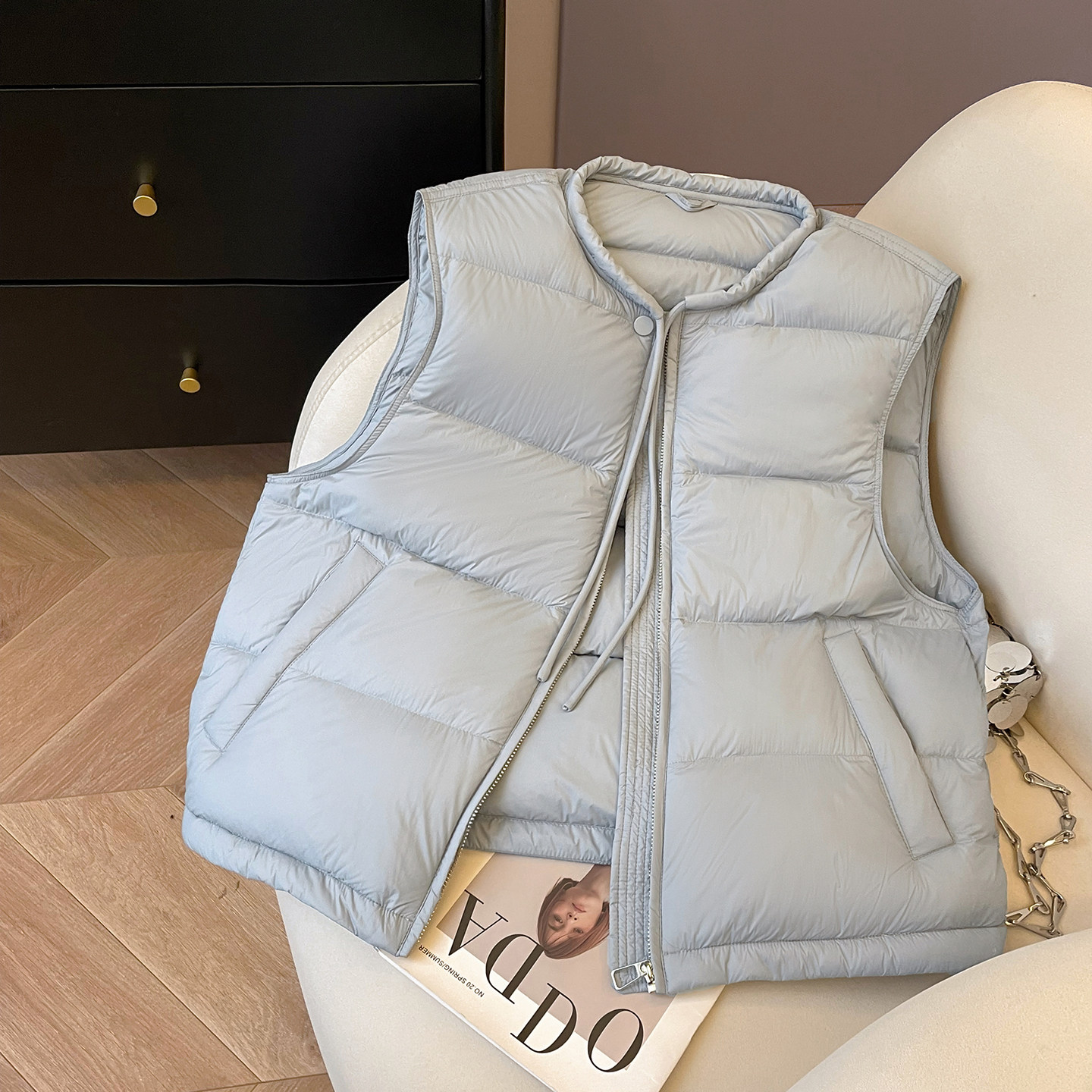 小C家 抽绳圆领羽绒马甲女款2025新款外穿冬加厚90白鸭绒马夹外套