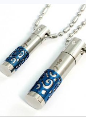 香水瓶钛钢项链女2021年新款ins风潮毛衣链轻奢小众设计感饰品女