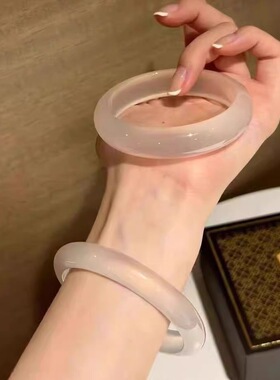 马年周家大福玉髓白月光女手镯冰种玉髓手镯天然高冰镯子女友礼物
