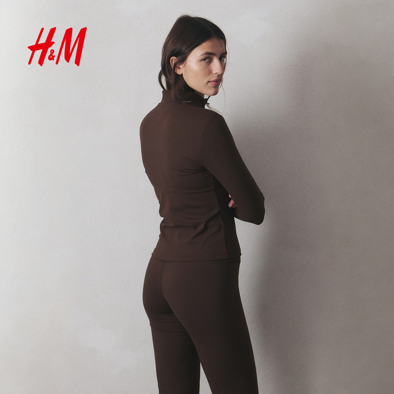 【H&M MOVE SoftMove™】女士外套冬季新款拉链网球健身服1243210,淘宝优惠券,粉丝福利购,淘宝优惠卷