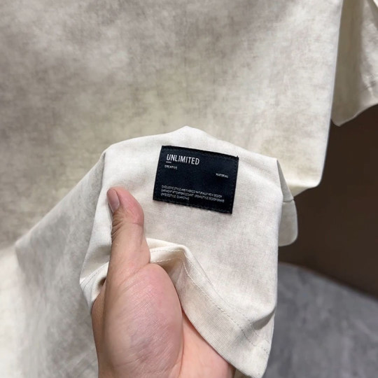 扎染短袖男款新款t恤衫透气简约百搭男士T恤休闲上衣青年2025新款