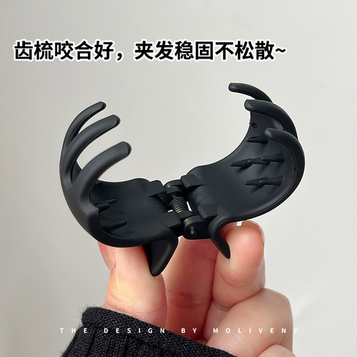 简约发夹发饰鲨鱼夹发卡气质高马尾神器夹子头饰女时尚磨砂小抓夹 - 图3