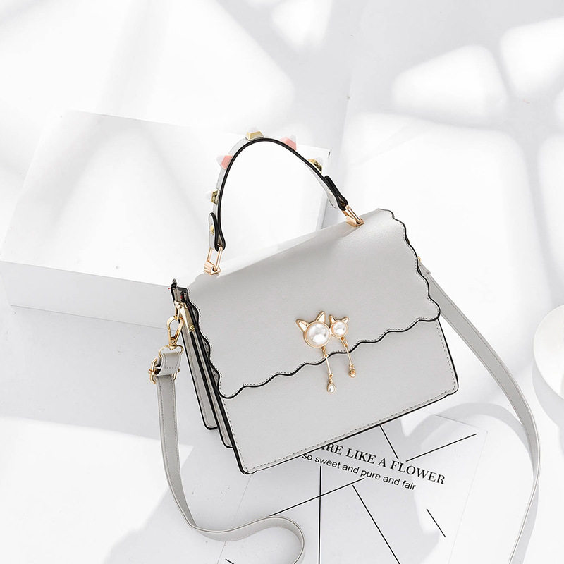 大红色结婚包包女2020年新款小风琴 百奈路箱包女士包袋