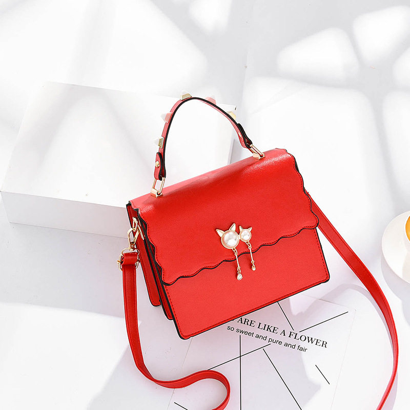 大红色结婚包包女2020年新款小风琴 百奈路箱包女士包袋