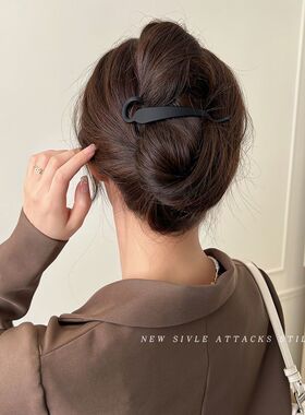简约磨砂一字发夹女后脑勺盘发扭扭夹发卡夹子2025新款香蕉夹头饰