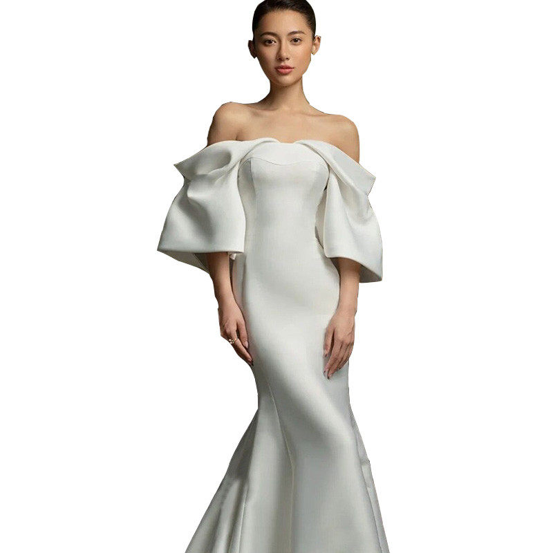 2022年新款影楼油画风白色鱼尾婚纱 耳夲婚纱