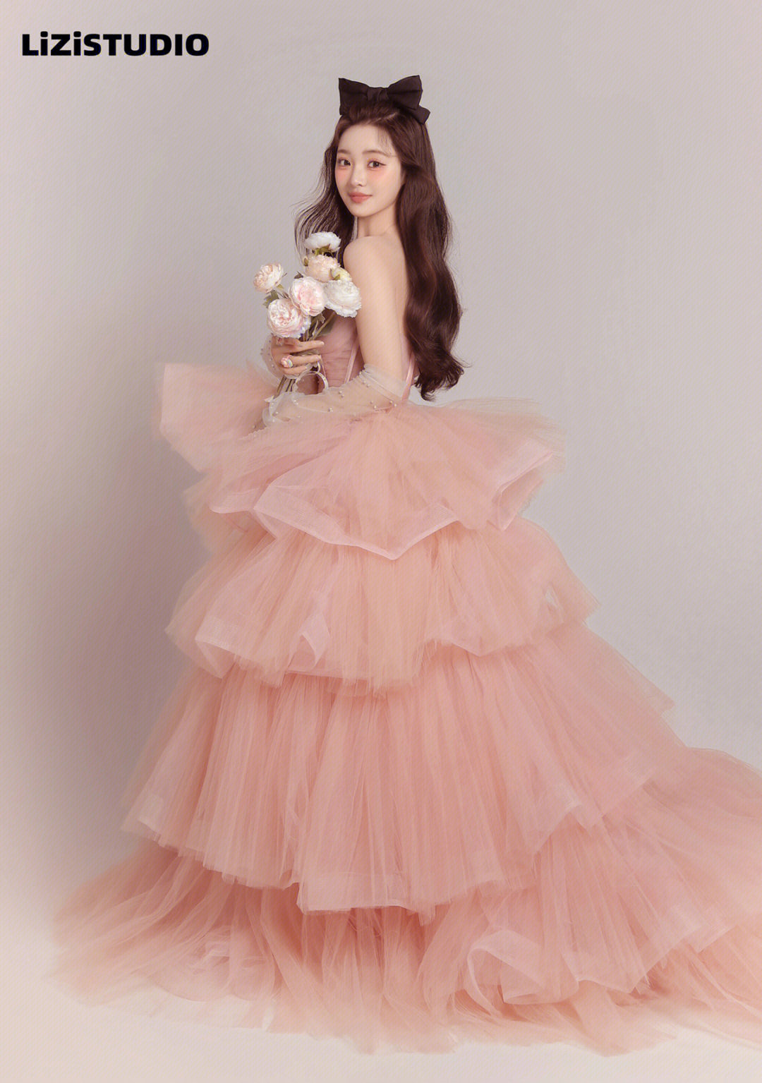 影楼主题新款粉色法式蓬蓬抹胸婚纱 耳夲民族服装/舞台装