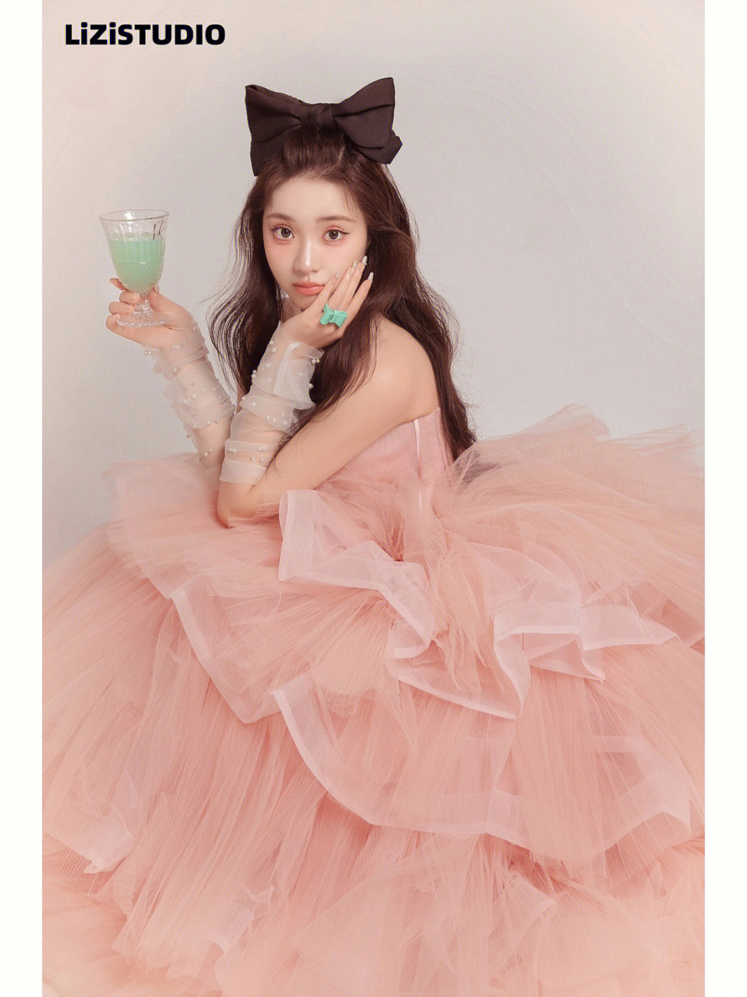 影楼主题新款粉色法式蓬蓬抹胸婚纱 耳夲民族服装/舞台装