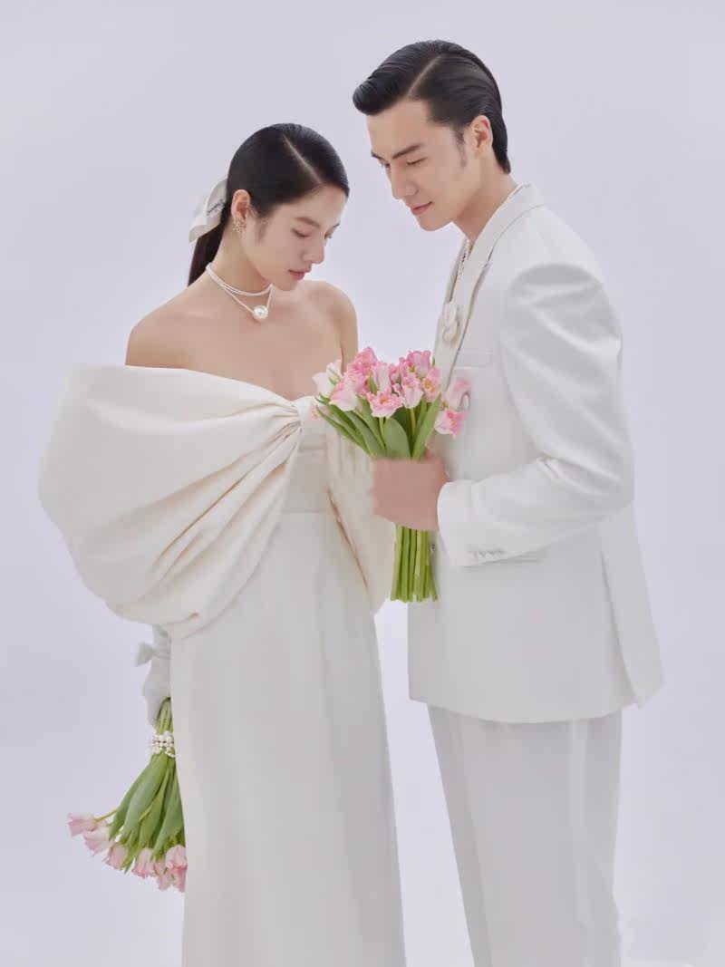 新款影楼主题旅拍一字肩女简约婚纱 耳夲礼服/晚装