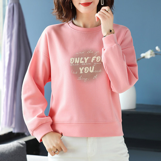 Fox clan lanza nuevas sudaderas holgadas y reductoras de edad