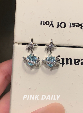 环绕蓝色爱心耳骨钉芒星钛钢耳饰