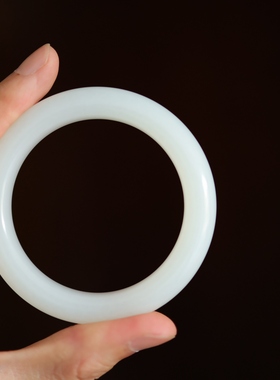 俄料和田玉羊脂白手镯55.5mm