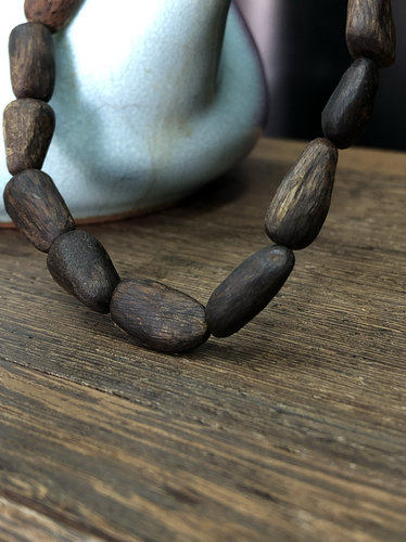 文莱天然沉香手串高端女款9分沉水级老料油高脂随形正品文玩 - 图2