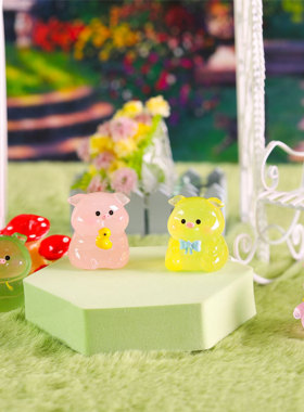 微景观摆件背书包甜梦雨衣小猪可爱夜光小猪车载摆件装饰摆件