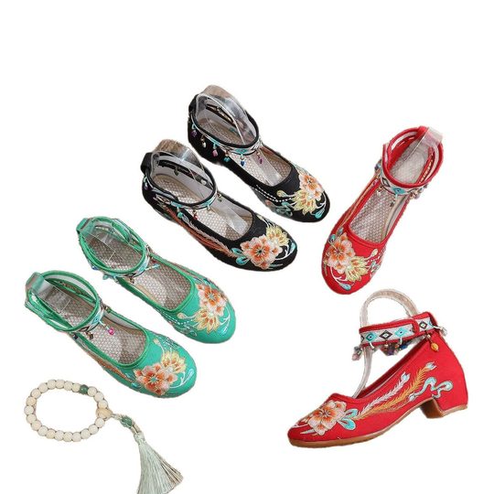 少数民族绣花鞋异域风情舞蹈鞋苗族布鞋畲族羌族鞋子广场舞布鞋