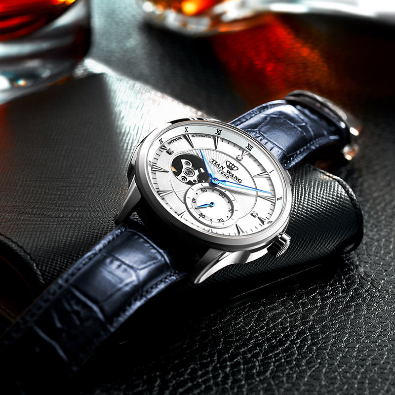 轮时代自动男士镂空防水时尚天王表 天王天唯雅国产腕表