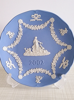 wedgwood蝴蝶结缪斯年度生日盘子