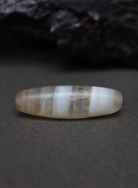 〓老〓精品千年天然缠丝白玛瑙老珠子藏传文玩项链吊坠手串配珠隔