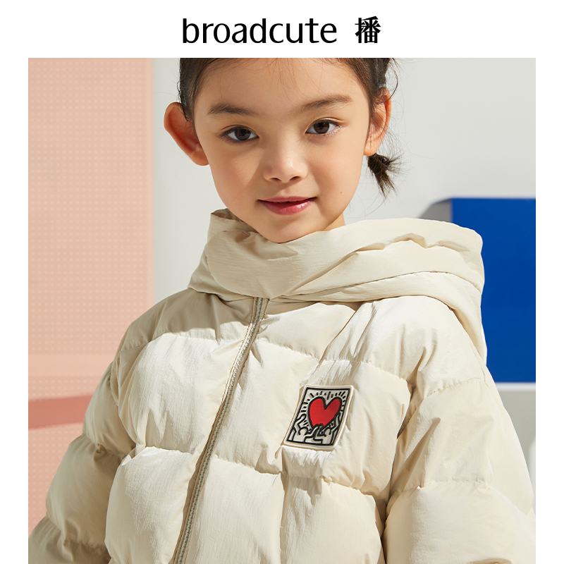 播broadcuteKEITH HARING联名款童装冬季轻薄儿童羽绒服男女童