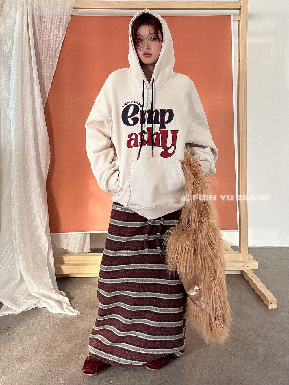 YU冬新款韩货彩色条纹毛织梨形身材休闲慵懒风长裙半身裙25777,淘宝优惠券,粉丝福利购,淘宝优惠卷