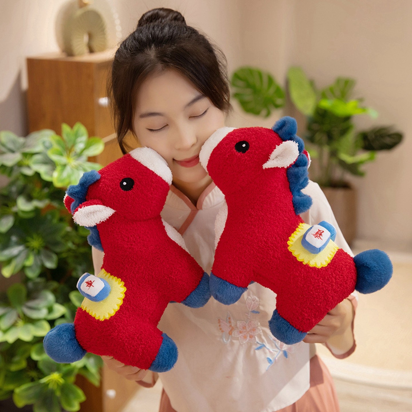 小马玩偶马年吉祥物公仔儿童新年礼物毛绒装饰摆件年会礼品送员工,淘宝优惠券,粉丝福利购,淘宝优惠卷