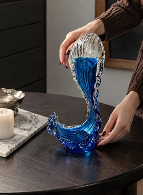 意式极简蓝色琉璃海浪桌面摆件