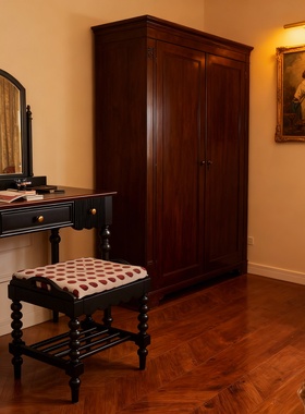 法式轻奢实木雕刻收纳化妆凳