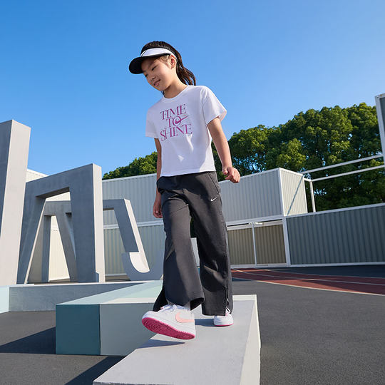 耐克酷菠萝大童低帮运动鞋冬季男女童耐穿板鞋NIKE COURT DV5456