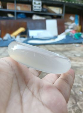 一物一拍巴西纯天然白玛瑙手镯中宽加厚水润清透女礼手环时尚270