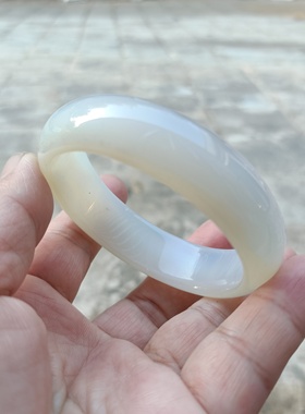 已出巴西纯天然白玛瑙手镯中宽加厚原石女手环礼342