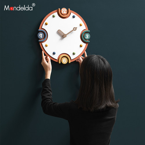 Mandelda免打孔现代简约挂钟客厅家用奶油风钟表电视柜玄关装饰品 - 图0