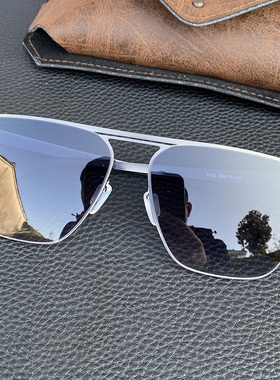 马登轻薄舒适无螺丝防紫外线墨镜