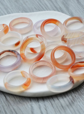 天然无优化俏色玛瑙草花戒指圆环