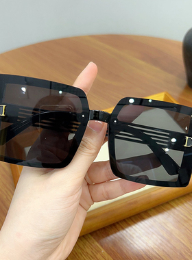 亏本清仓太阳镜2024海边墨镜女防紫外线高级感gm夏黑色镜时尚复古