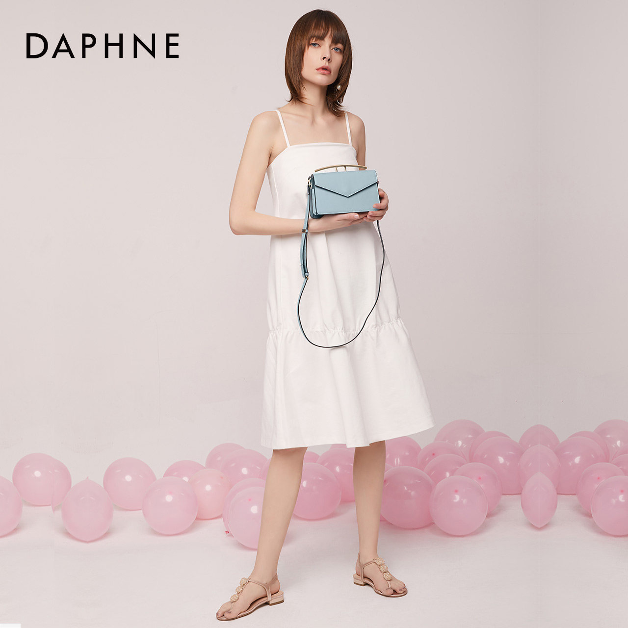 达芙妮夏女优雅金属拎手简约小方包 达芙妮女士包袋