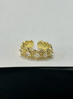菱形纹理镶嵌款戒指宽版