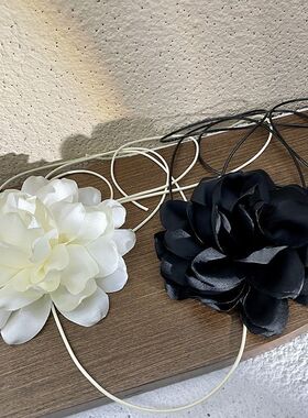 复古法式时髦黑色花朵复古项圈小香黑chocker项链系脖绑带颈链新
