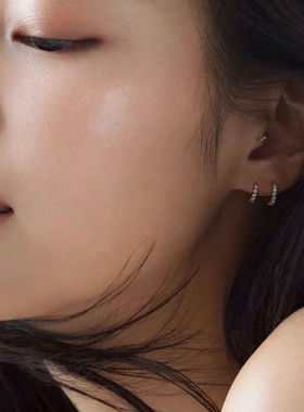 jennie同款不对称水滴小耳圈锆石耳钉简约个性高级感耳环耳饰女