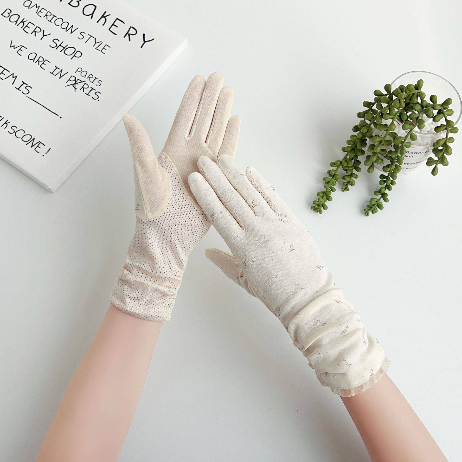 睡觉专用手套纯棉夜间睡眠涂抹护手霜保湿保养美容防干裂手部护理,淘宝优惠券,粉丝福利购,淘宝优惠卷