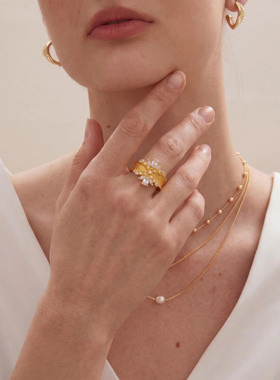 珞缇法式中古十字鸢尾花皇冠戒