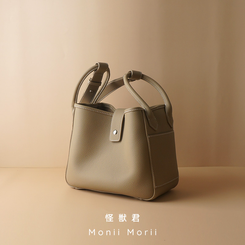 怪兽君2025新款头层牛皮托特包通勤真皮菜篮子包简约高级感腋下包,淘宝优惠券,粉丝福利购,淘宝优惠卷